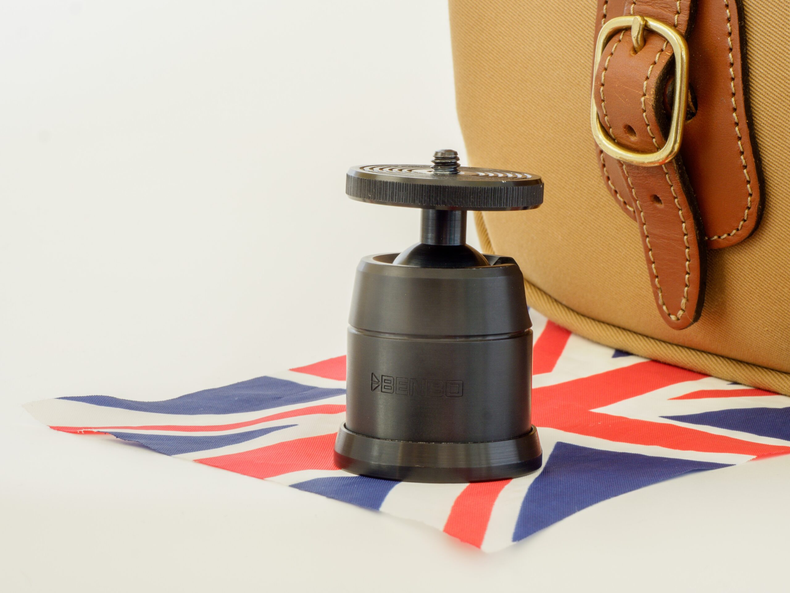 Benbo Compact Ball & Socket Head - Image 2